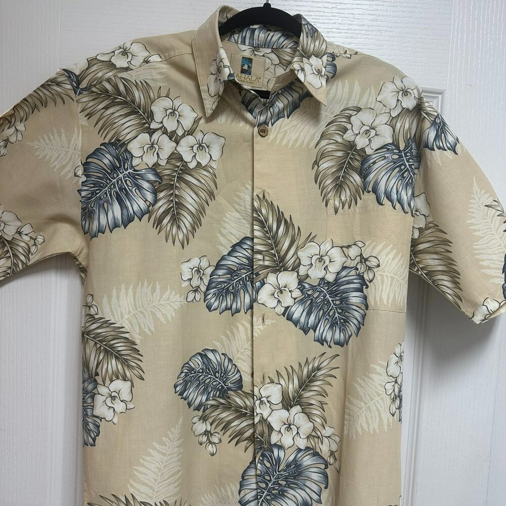 Men's Kahala Hawaiian Islands Button Up Short Sleeve Shirt Size M